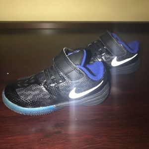 Kobe Nike shoes for toddler size 5C